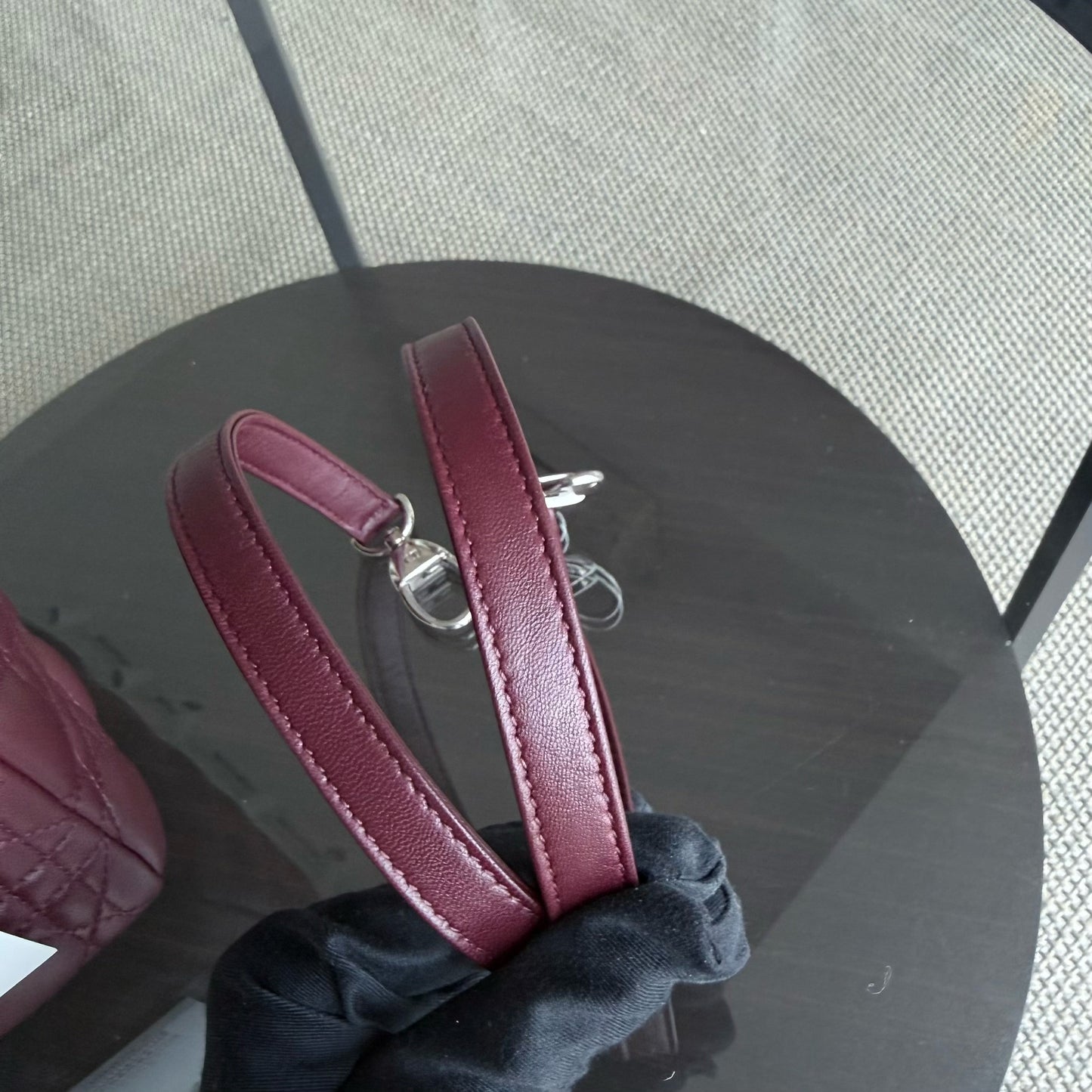Kovancy Lady Moyen - Cuir d'agneau Cannage bordeaux avec finitions argentées