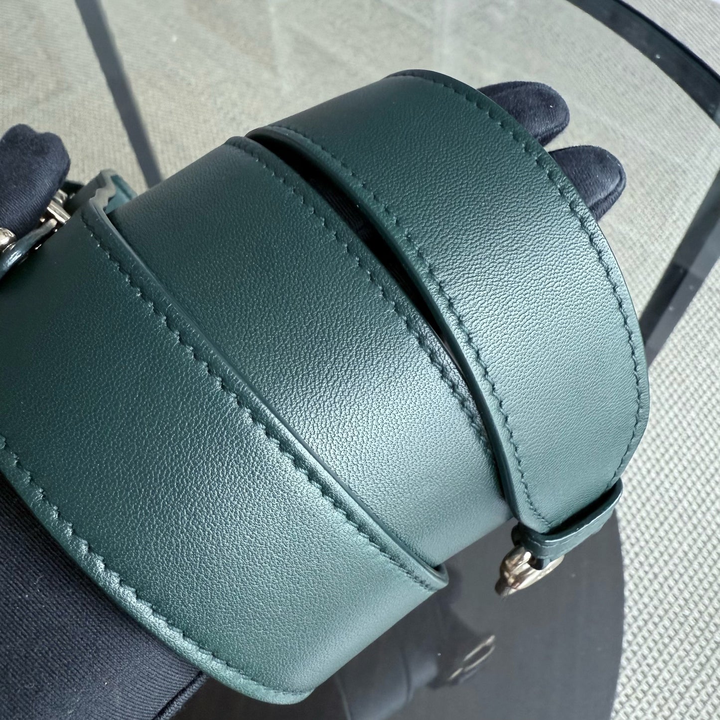 Kovancy Lady Petit ABC - Cuir d'agneau Cannage vert foncé, quincaillerie dorée MyABC
