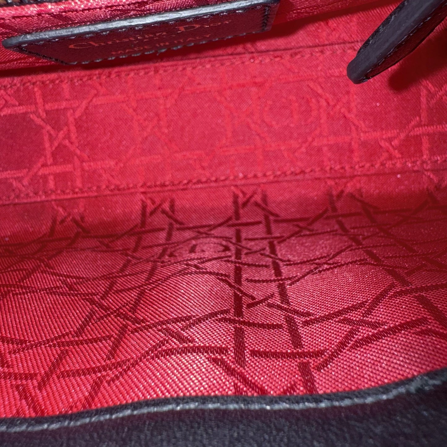 Kovancy Lady Mini - Bandoulière réglable en cuir d'agneau noir Cannage avec quincaillerie dorée