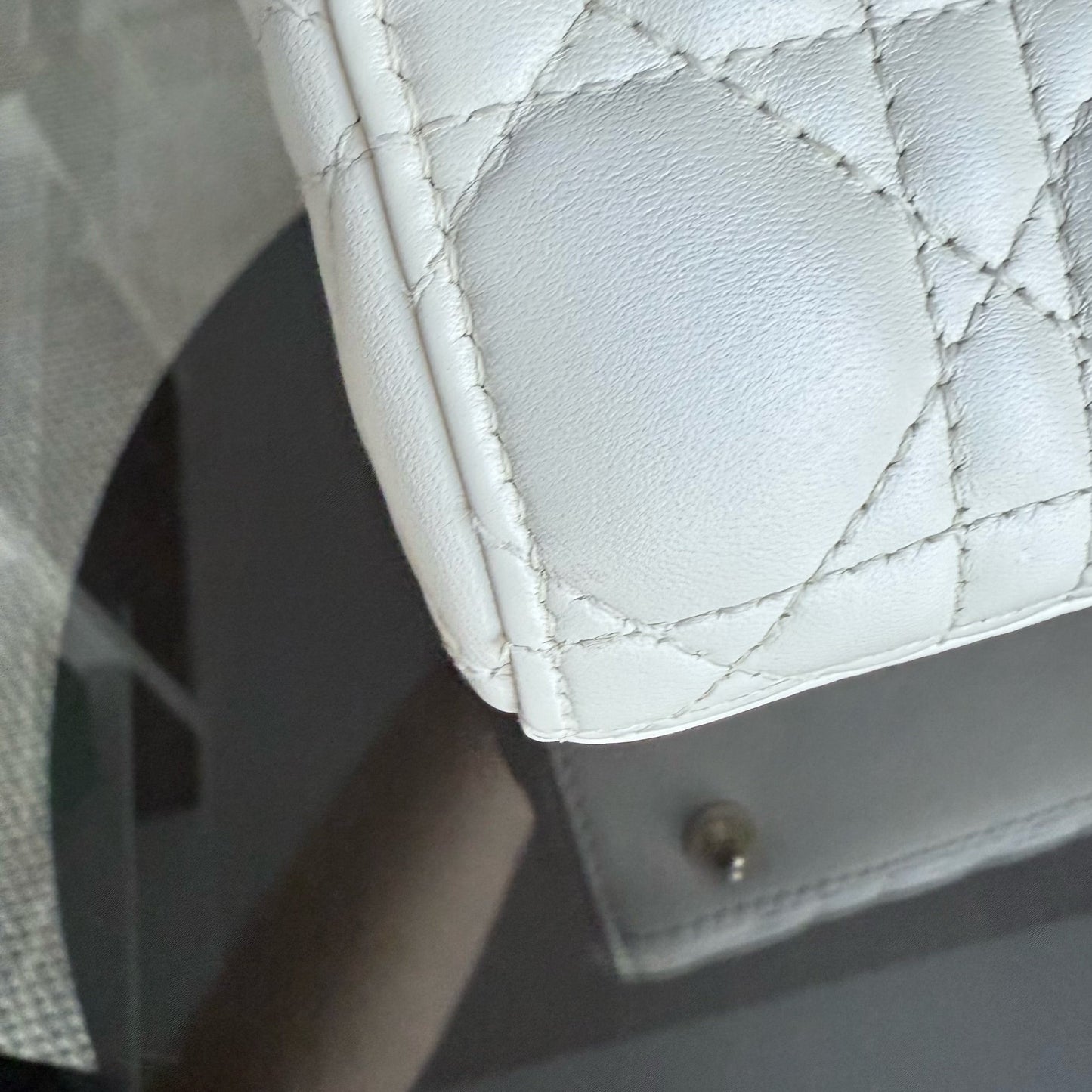 Kovancy MyABC Lady Petit - Cuir d'agneau Cannage blanc, quincaillerie dorée