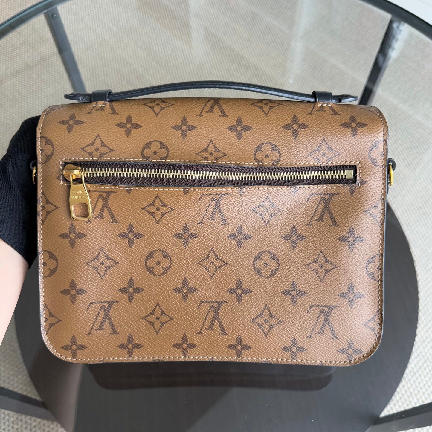 Kovancy Pochette Metis - Toile Monogram inversée Matériel doré