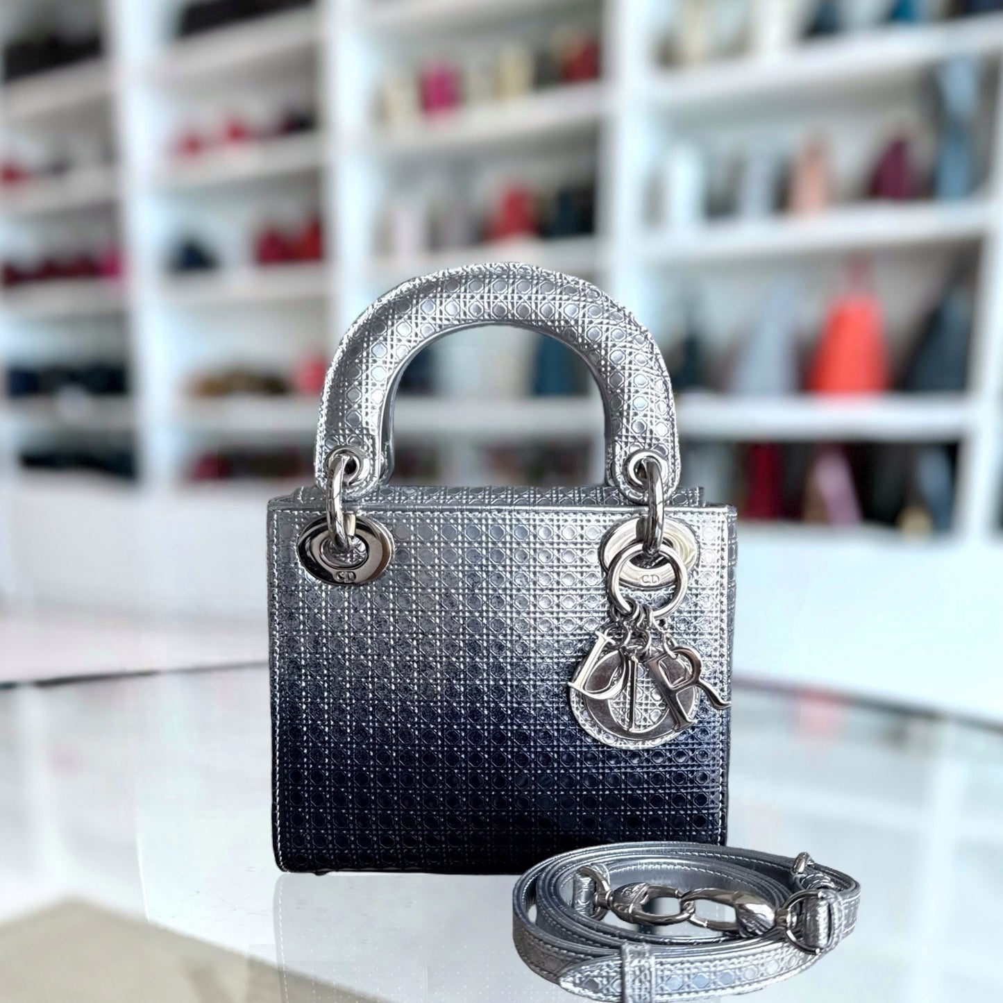 Kovancy Lady Mini - Micro Cannage Métallique Bicolore Argent Bleu Foncé Quincaillerie Argentée