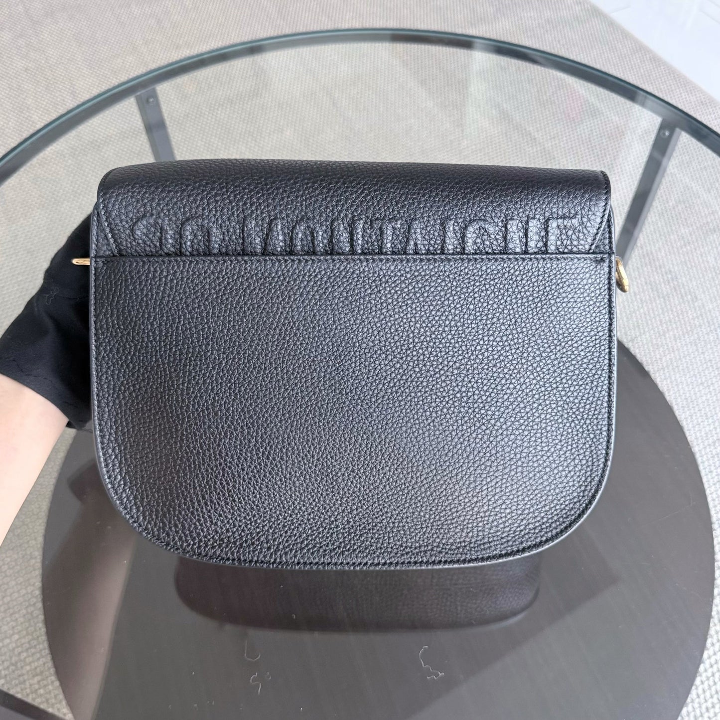 Kovancy Bijou Bobby Large - Cuir caviar noir, finitions dorées, bandoulière