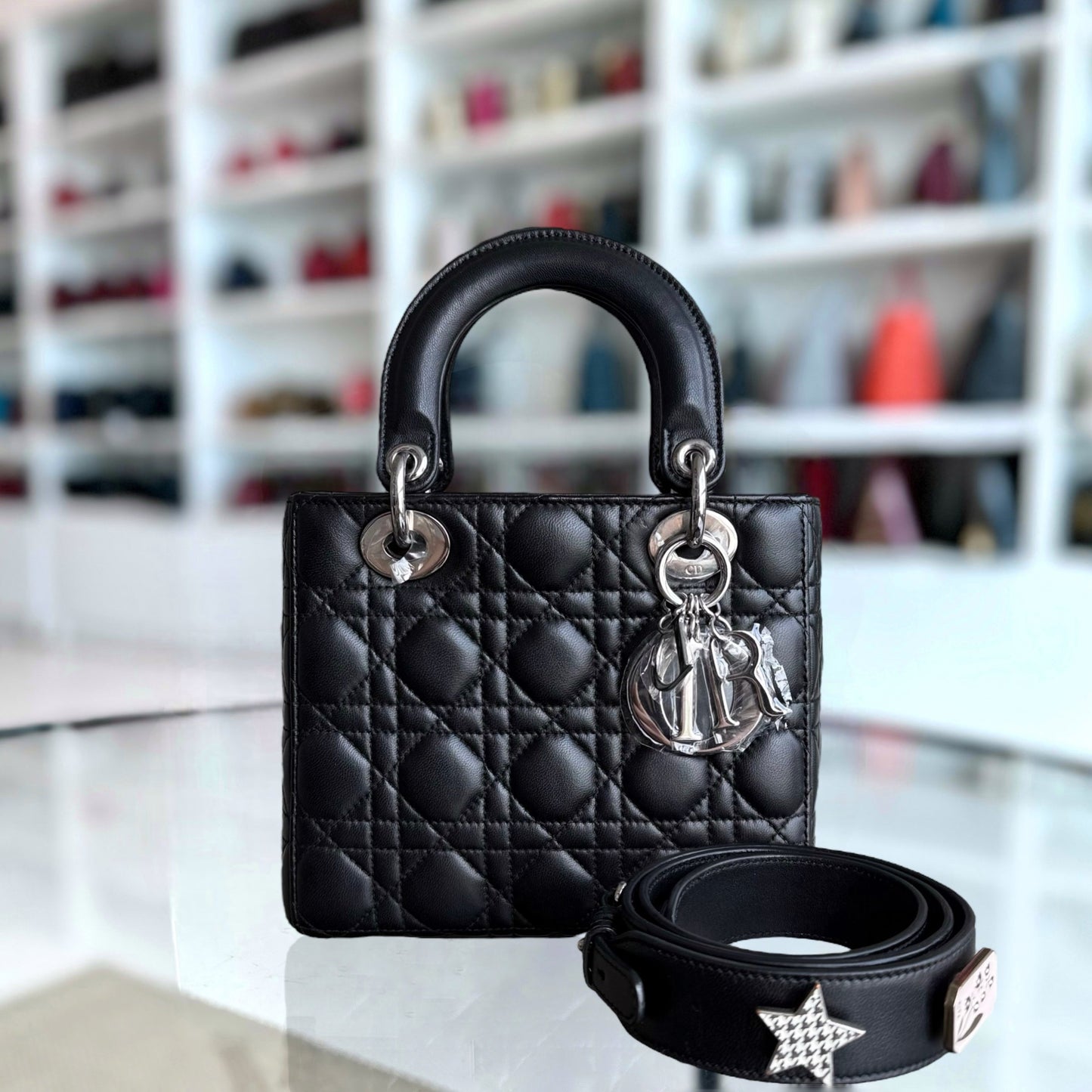Kovancy Lady Petit - Cuir d'agneau Cannage noir Quincaillerie argentée