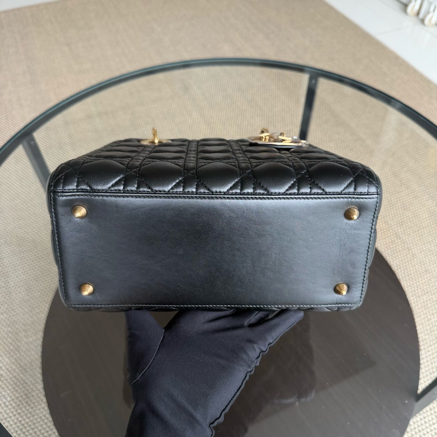 Kovancy Lady Moyen - Cuir d'agneau Cannage noir Quincaillerie dorée SANS SANGLE