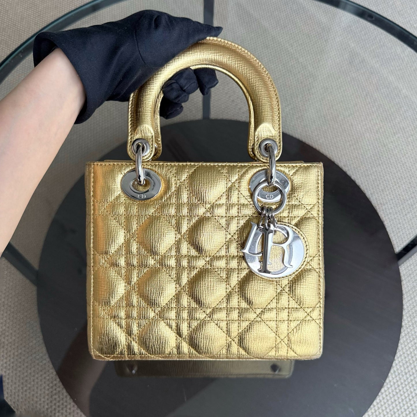Kovancy Lady Petit - Cuir de veau métallisé Cannage, accessoires dorés et argentés
