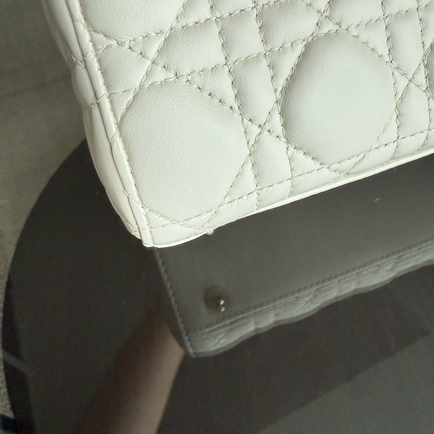 Kovancy MyABC Lady Petit - Cuir d'agneau Cannage blanc, quincaillerie dorée