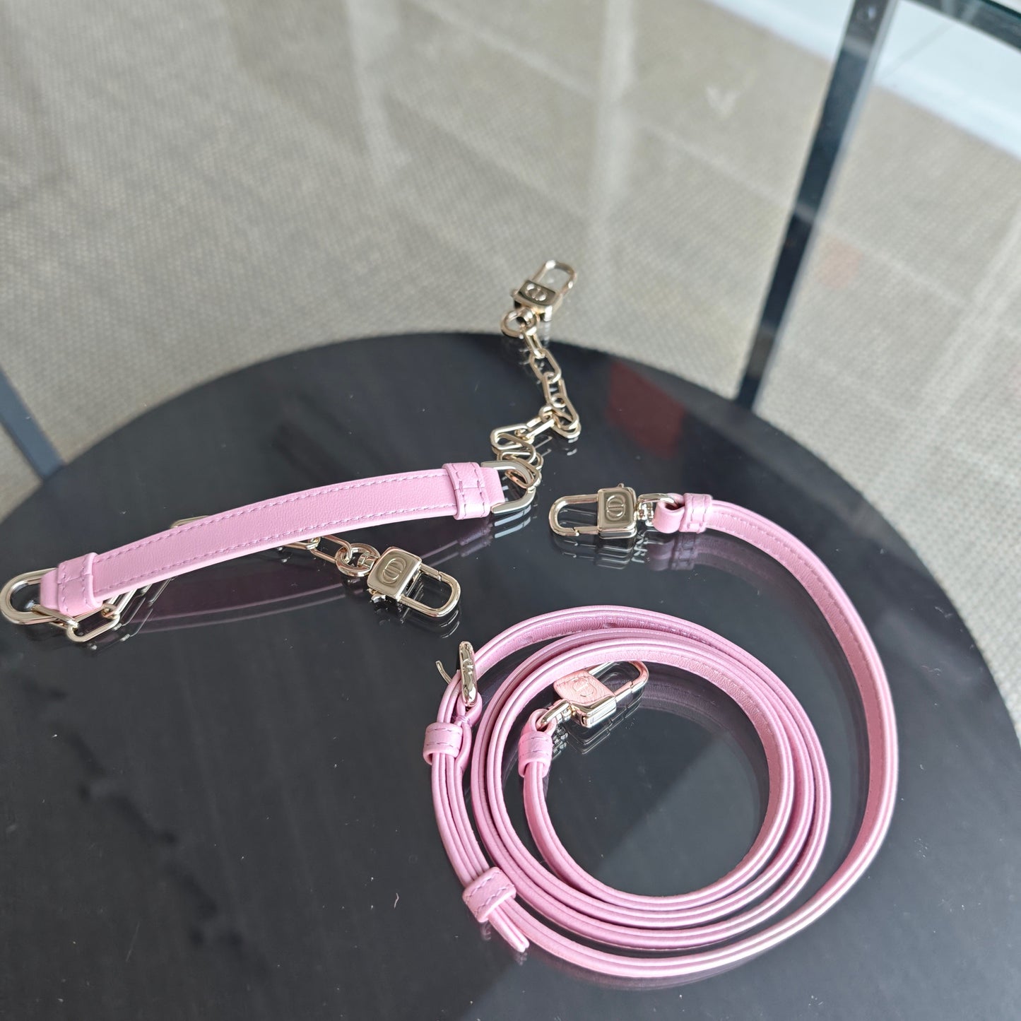 Kovancy D-Joy Micro - Cuir d'agneau Cannage irisé rose, accastillage doré, 17 cm