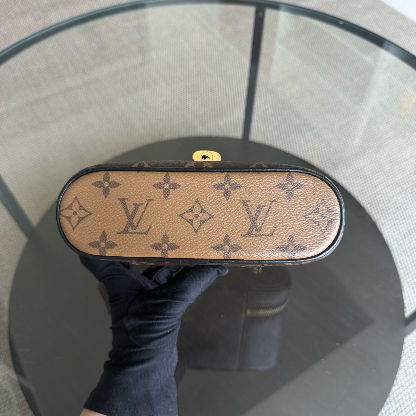 LVT Vanity Chain Pouch Monogram