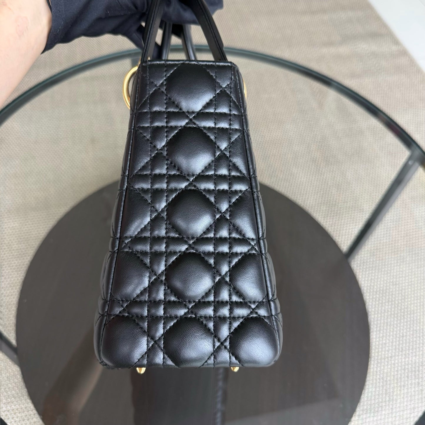 Kovancy Lady Moyen - Cuir d'agneau Canange noir et accessoires dorés