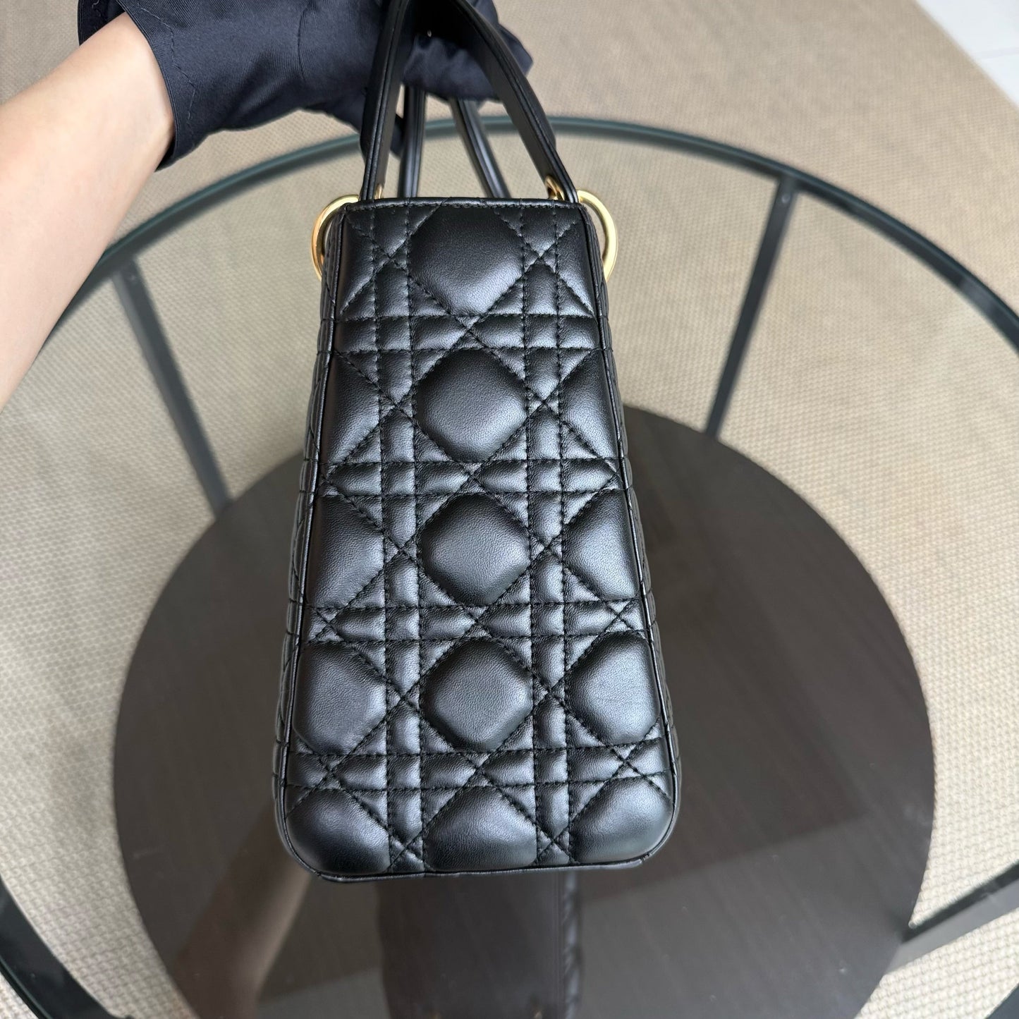 Kovancy Lady Moyen - Cuir d'agneau Cannage noir Quincaillerie dorée SANS SANGLE