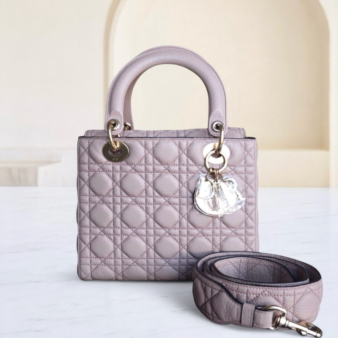 Kovancy Lady Rabat moyen - Cuir de veau grainé Cannage, rose nude, matériel doré