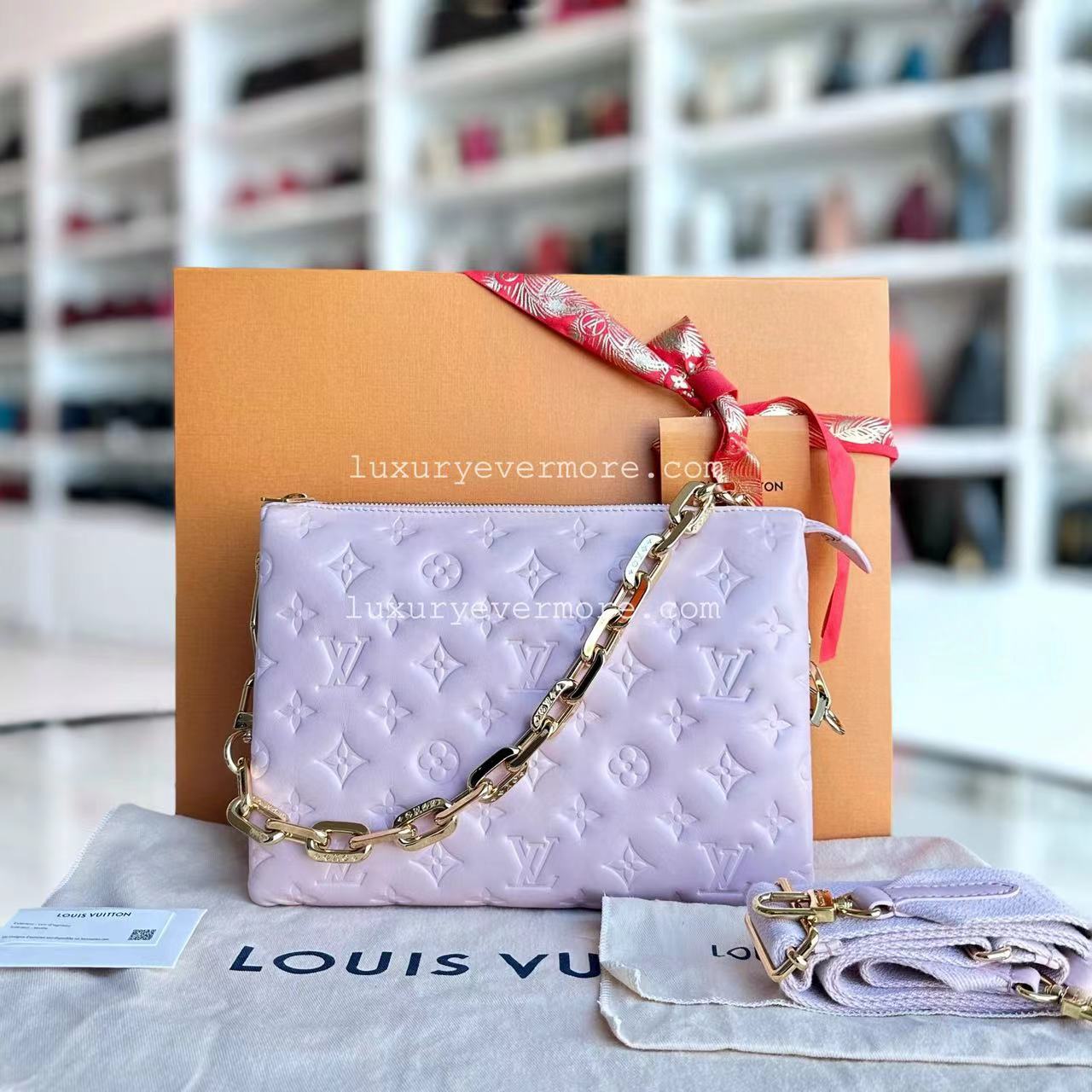 Kovancy Coussin PM Puffy Lambskin Violet Clair Matériel Doré