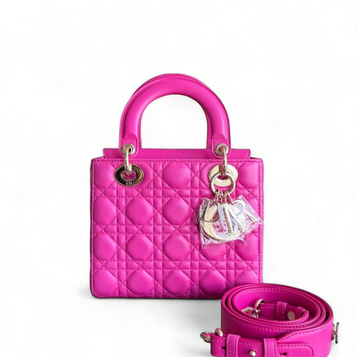 Kovancy Lady Petit rabat - Cuir d'agneau Cannage rose Barbie, finitions dorées