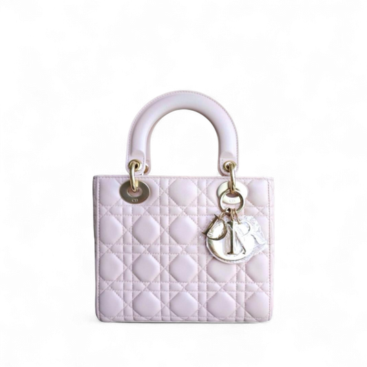 Kovancy Lady Petit rabat - Cuir d'agneau Cannage Light Sakura Rose Quincaillerie dorée SANS SANGLE