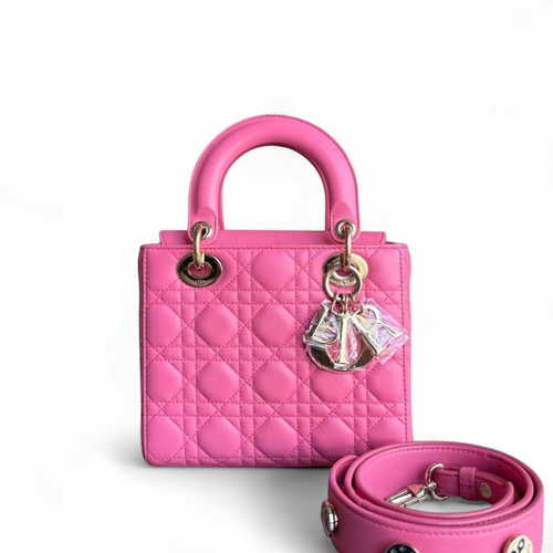 Kovancy Lady Petit - Breloque en cuir d'agneau Cannage Brabie avec breloque en or rose