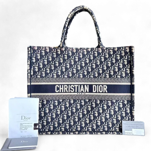 Kovancy Sac fourre-tout Book - Grand modèle en toile monogrammée bleu foncé