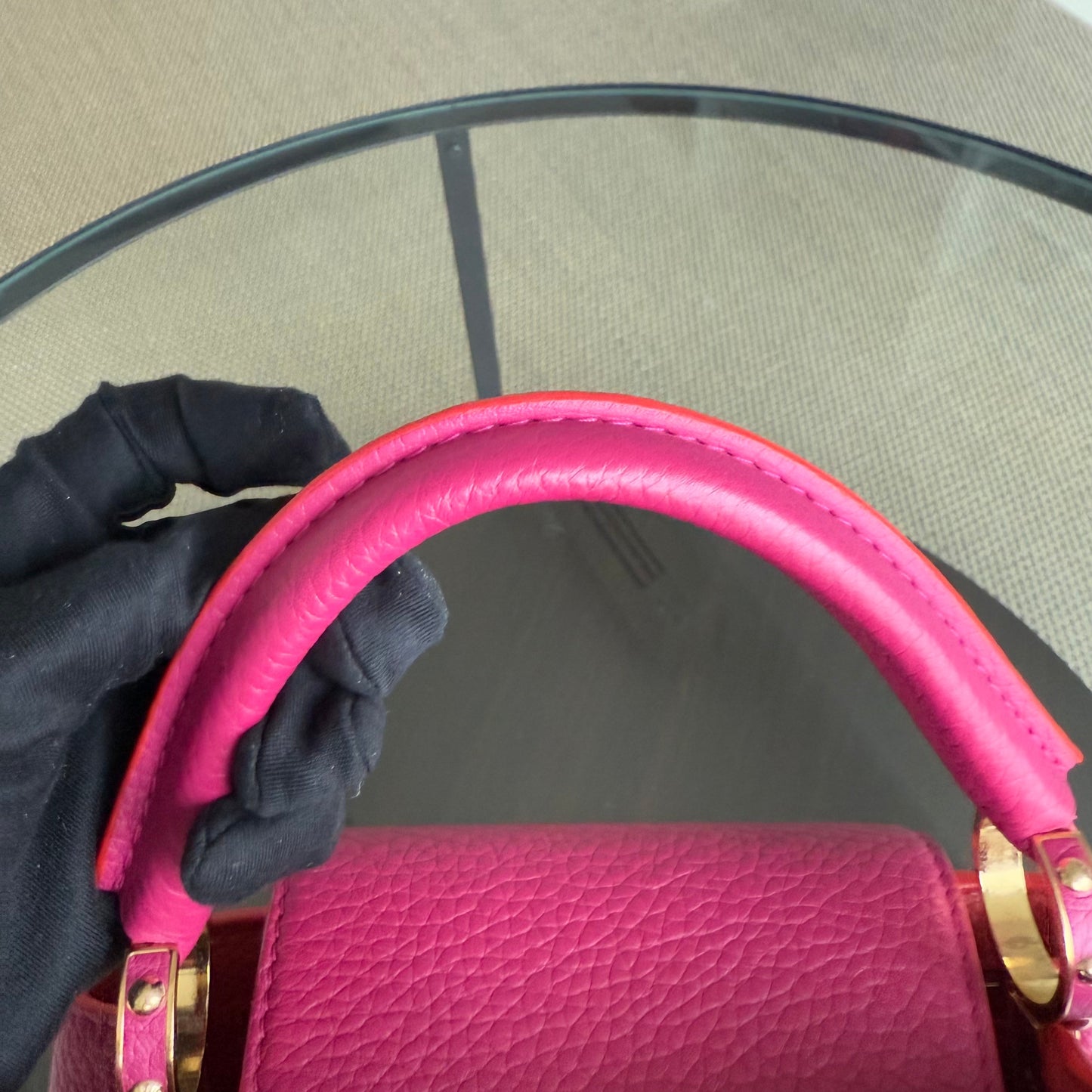 LV Capucines BB - 27CM Grained calfskin Hot pink Gold-tone hardware