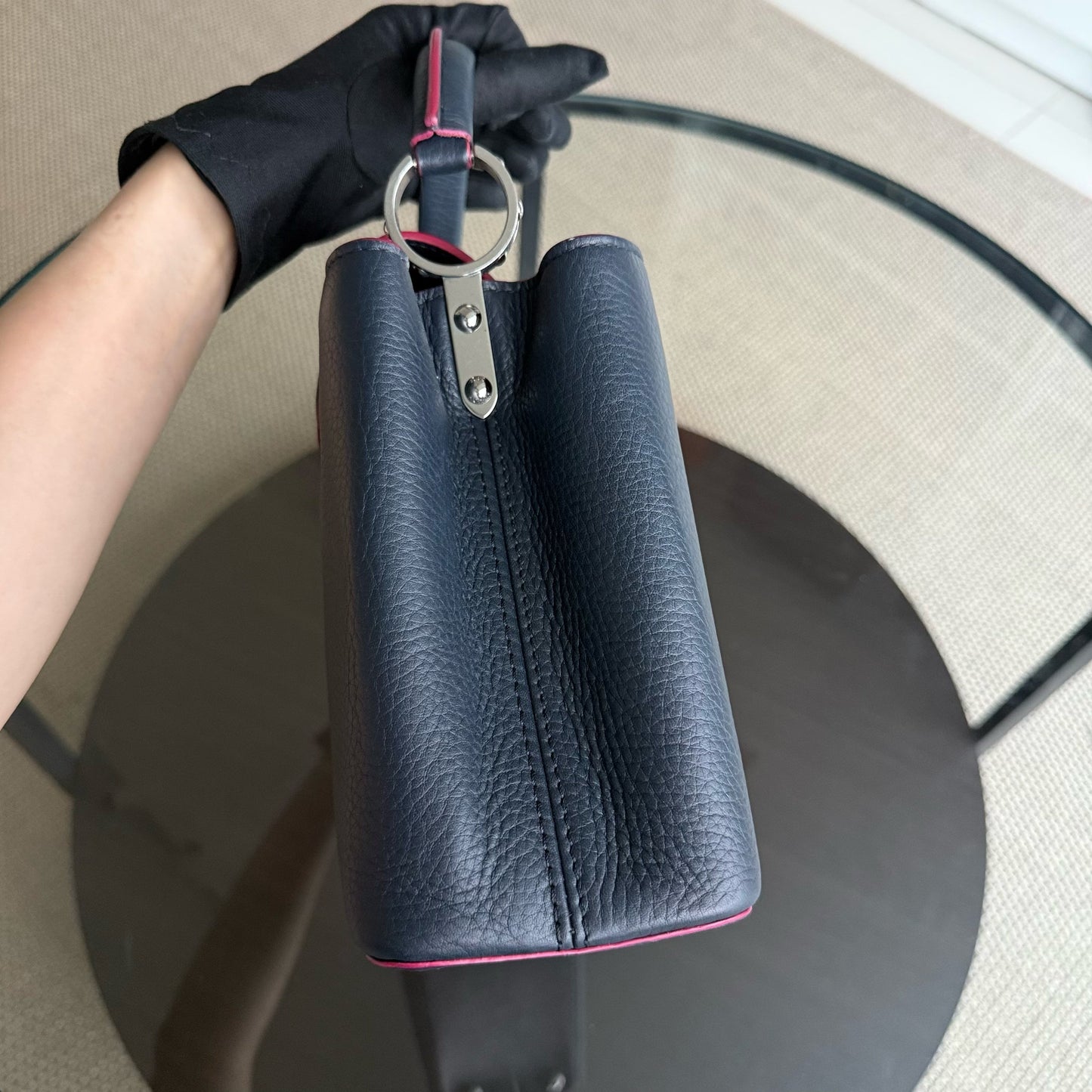 LVT Capucines BB - Taurillon Grained Calfskin Marine Rouge Navy Blue