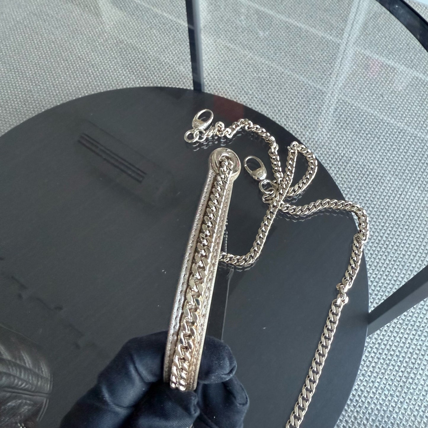 Kovancy Lady Mini - Bandoulière chaîne en cuir de veau Cannage métallisé doré avec quincaillerie dorée