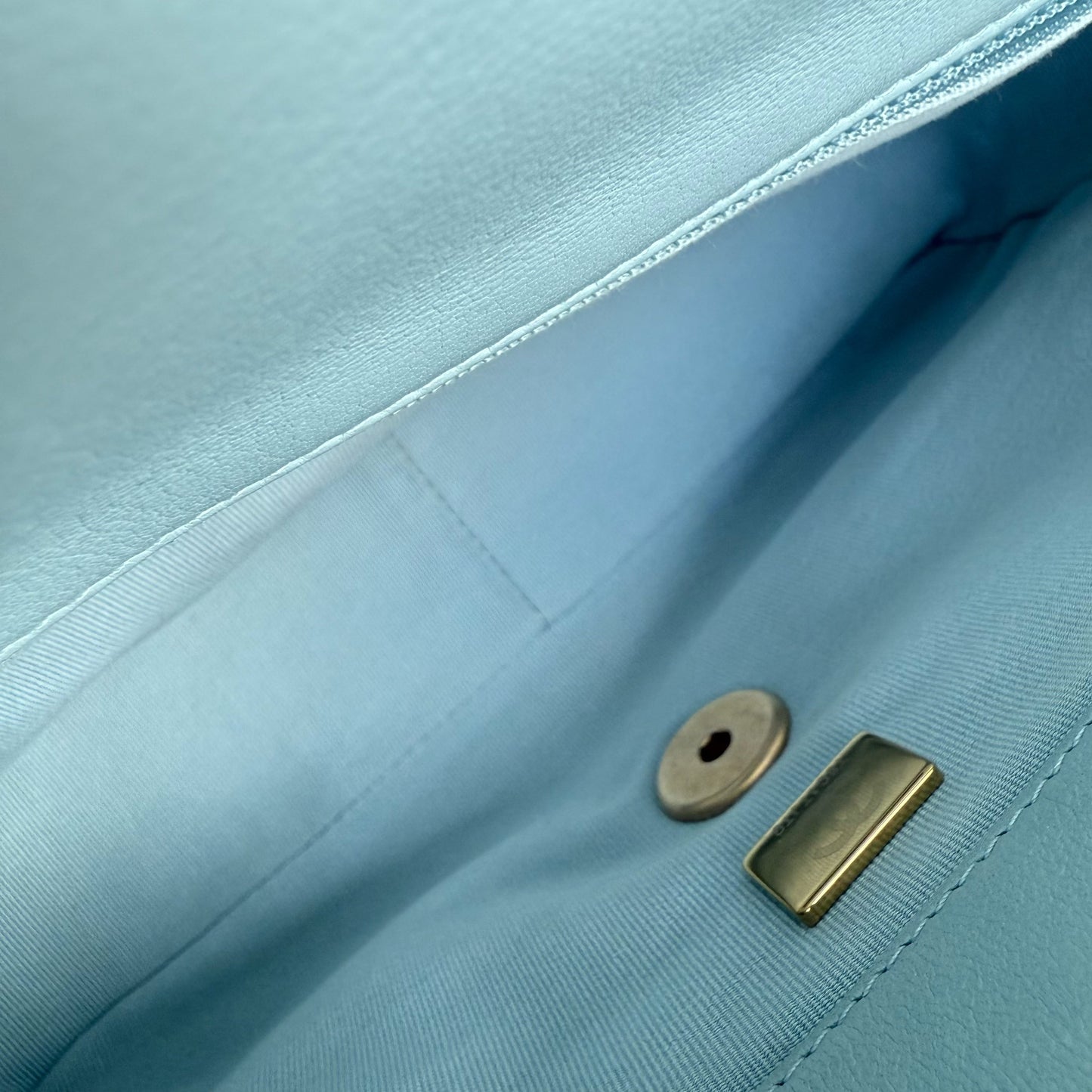 CHNL 19 Small Bag