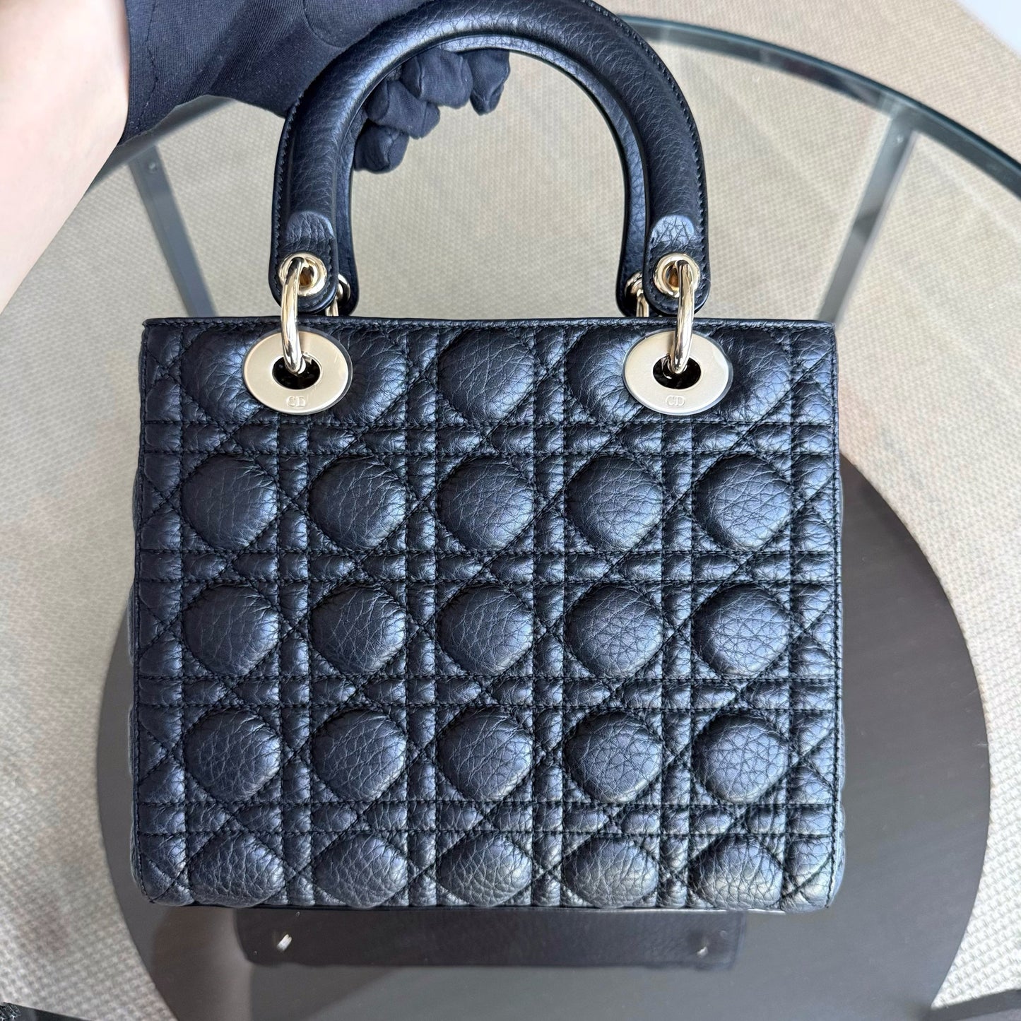 DIO Lady Rabat medium - Black Cannage calfskin and gold-tone hardware