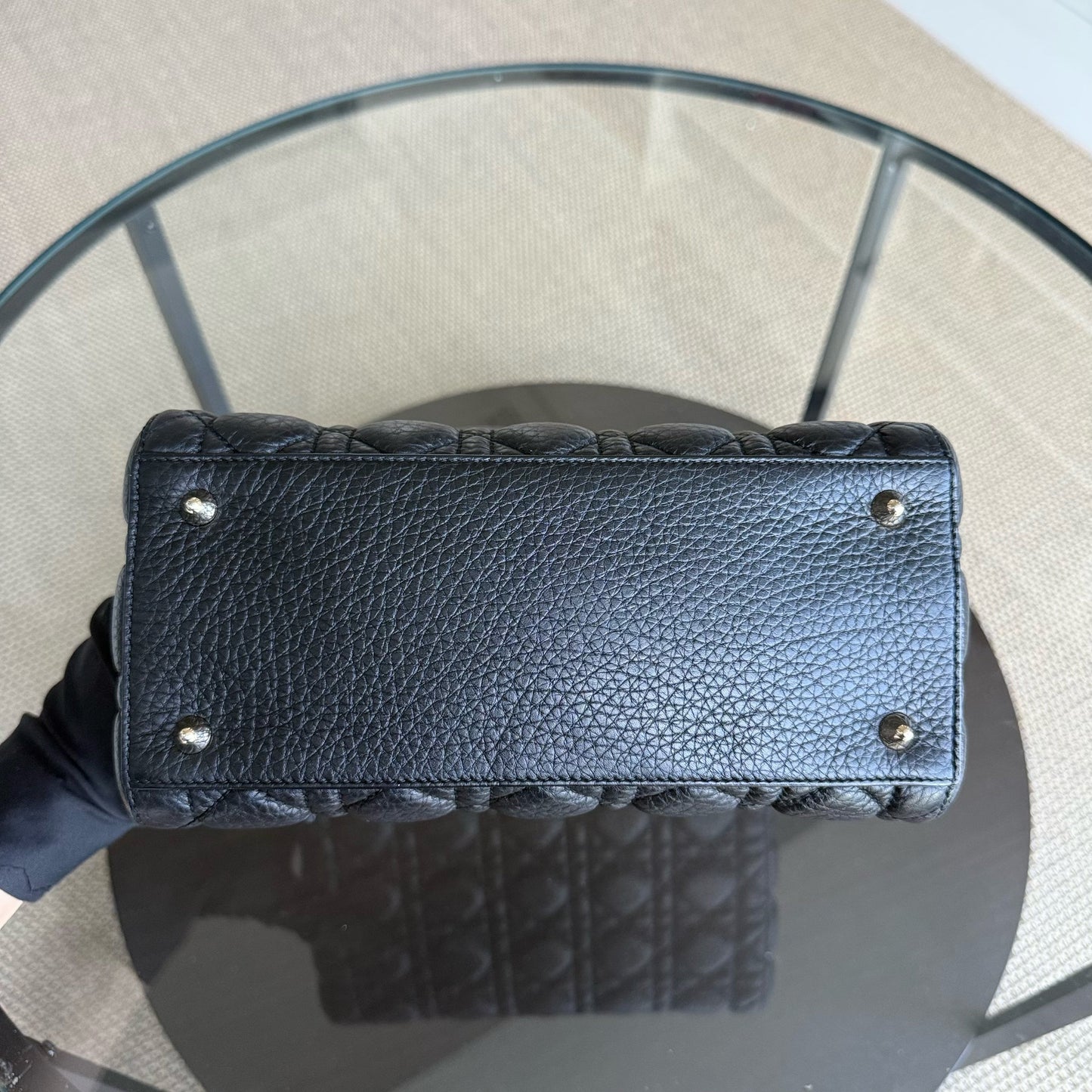 DIO Lady Rabat medium - Black Cannage calfskin and gold-tone hardware
