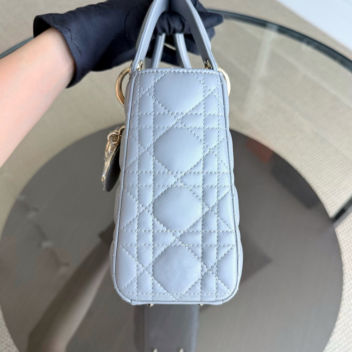 Kovancy Lady Petit ABC - Cuir d'agneau Cannage Gris Gris Quincaillerie dorée MyABC