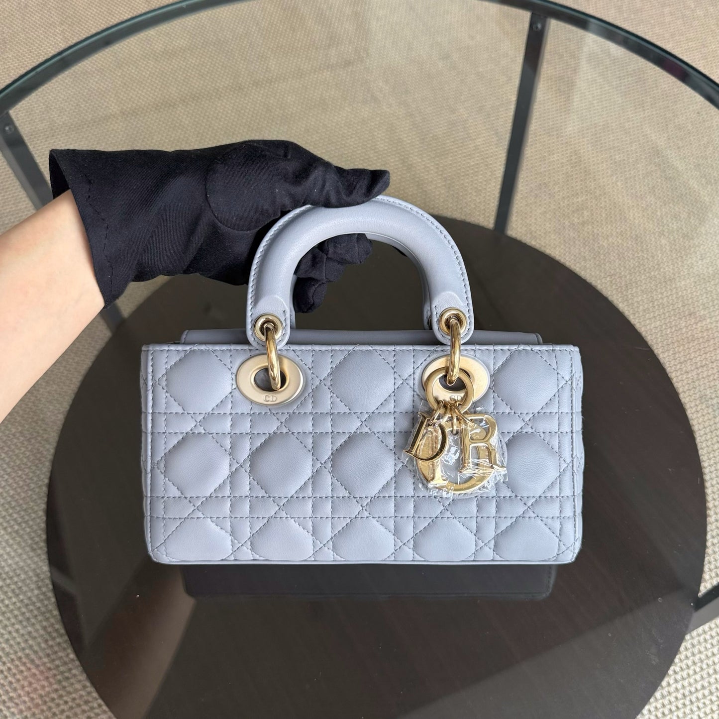 Kovancy Lady D-Joy Small - Cuir d'agneau Cannage gris, quincaillerie dorée