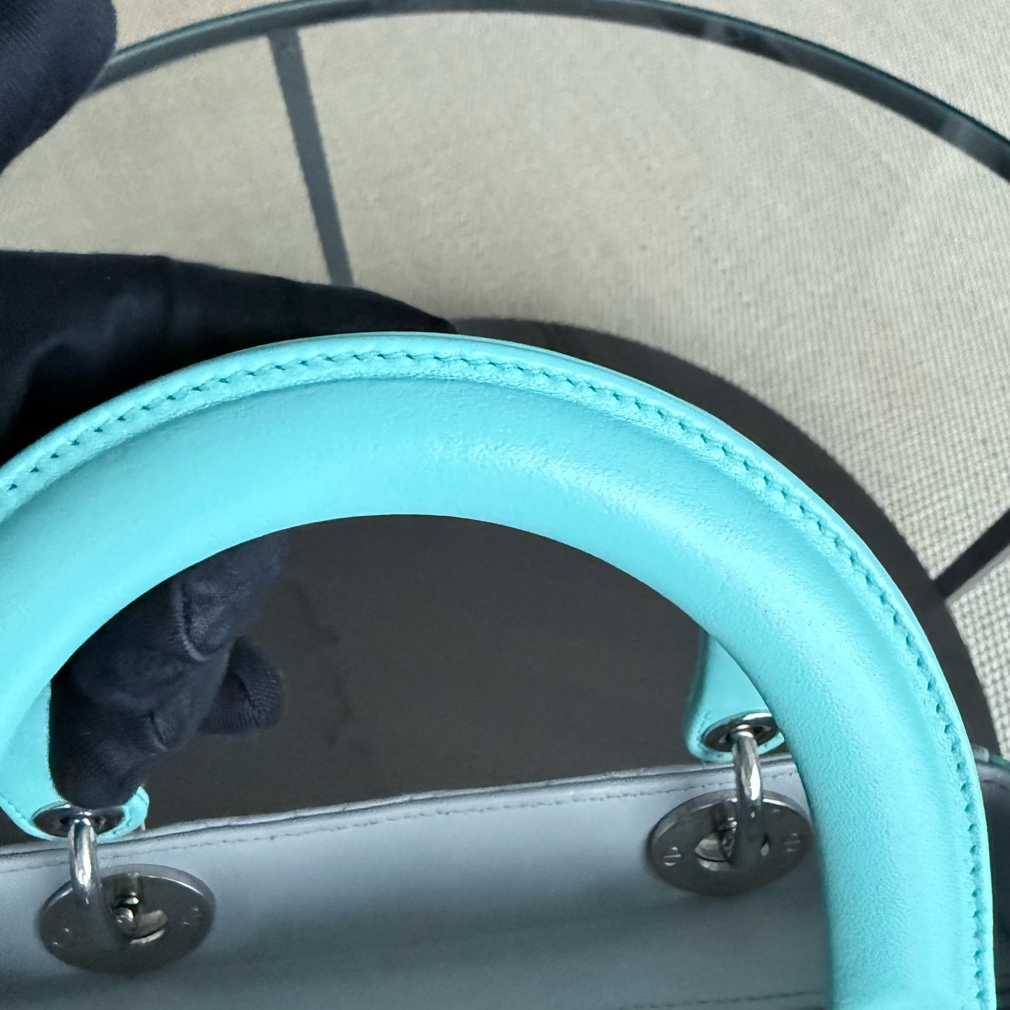 Kovancy Lady Moyen - Cuir d'agneau Cannage bicolore cyan gris gris matériel argenté