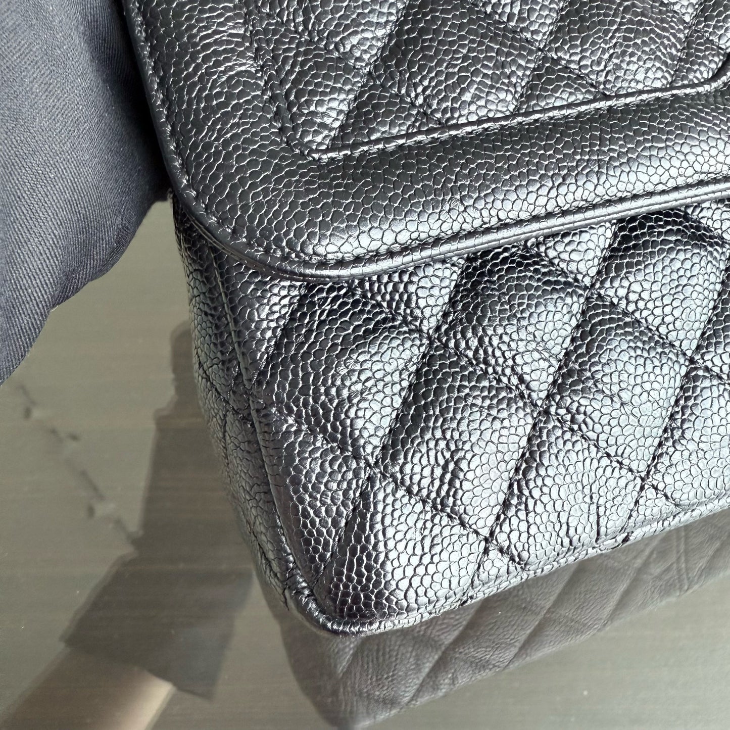 Sac à rabat bicolore saisonnier Kovancy de taille moyenne
