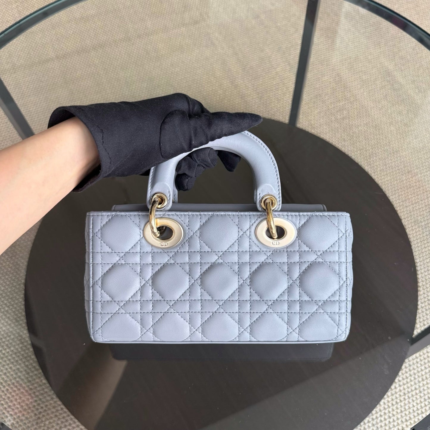 Kovancy Lady D-Joy Small - Cuir d'agneau Cannage gris, quincaillerie dorée