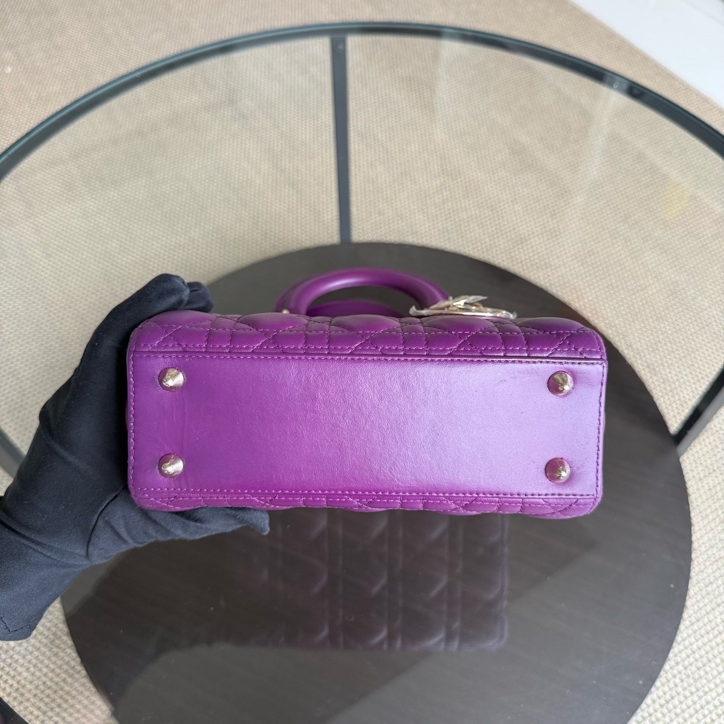 Kovancy Lady Petit ABC - Cuir d'agneau Cannage violet et matériel doré MyABC