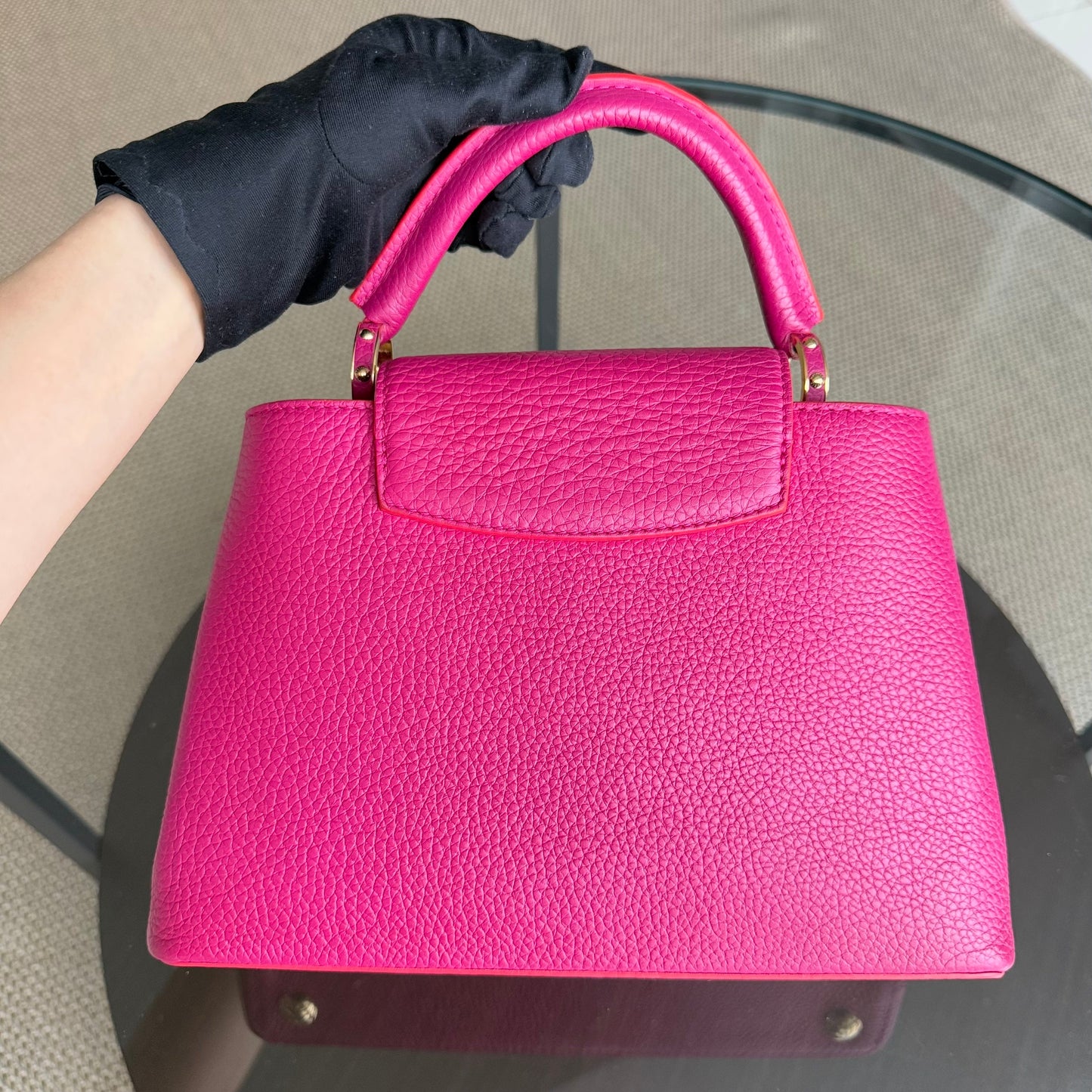 LV Capucines BB - 27CM Grained calfskin Hot pink Gold-tone hardware