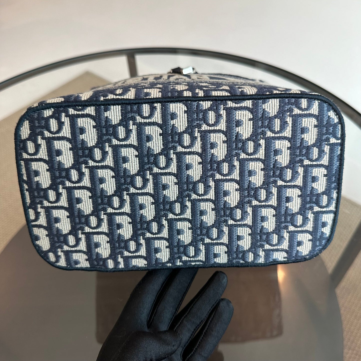 Kovancy Sac à main Vanity en jacquard à broderies obliques bleu SHW