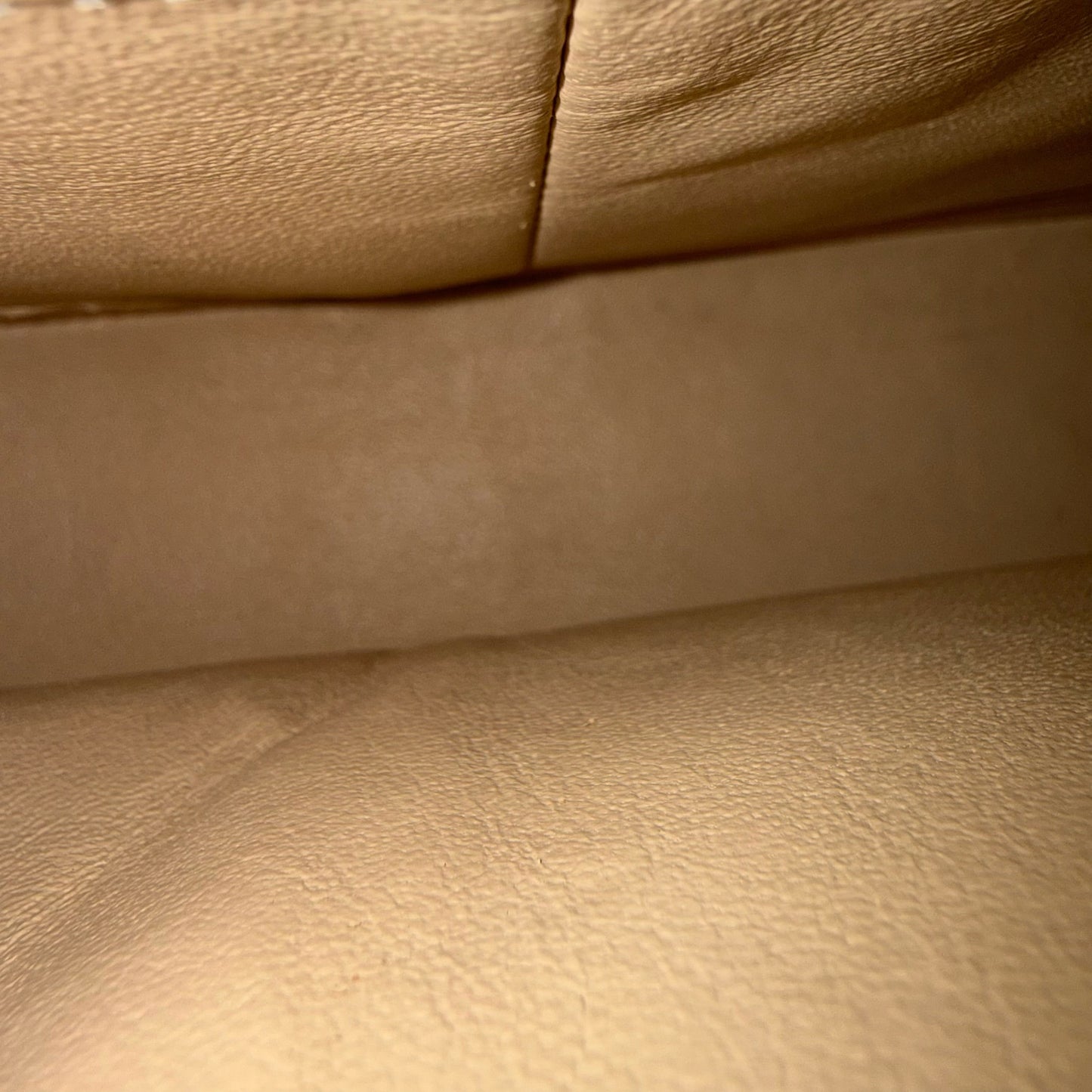 Kovancy Classic Flap Medium