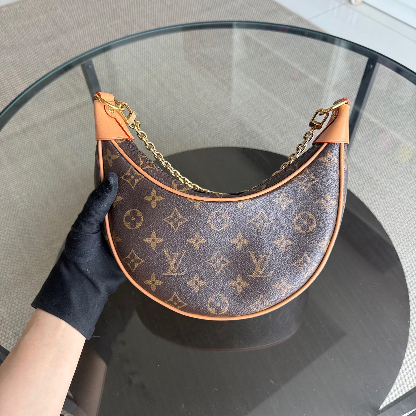 Kovancy Loop Monogram