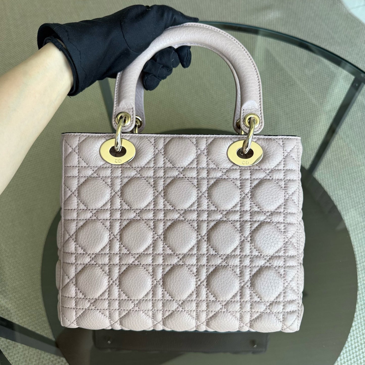 DIOR Lady Dior Medium Bag - Grained Calfskin Cannage Nude Rose Gold-Tone Hardware