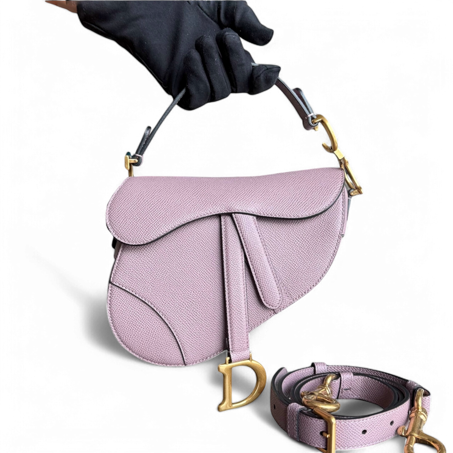 Kovancy Saddle Small - Bandoulière ajustable en cuir de veau grainé Nude Rose Hardware Gold