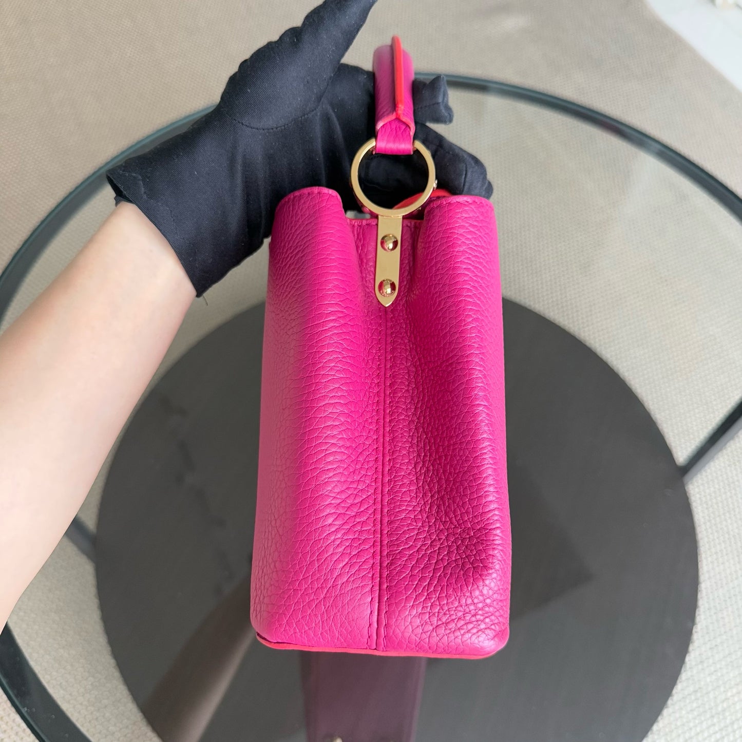 LV Capucines BB - 27CM Grained calfskin Hot pink Gold-tone hardware