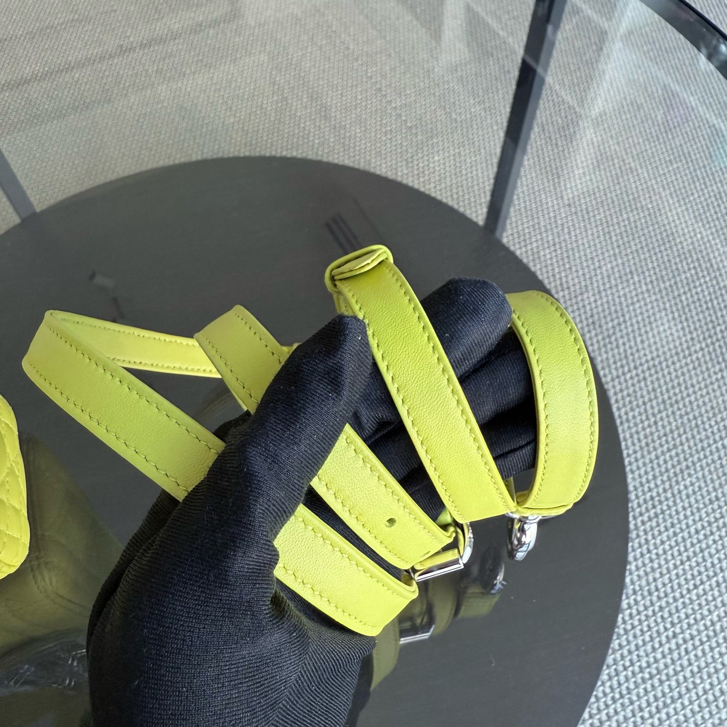 Kovancy Lady Mini - Sangle réglable en cuir d'agneau Cannage jaune et métal argenté