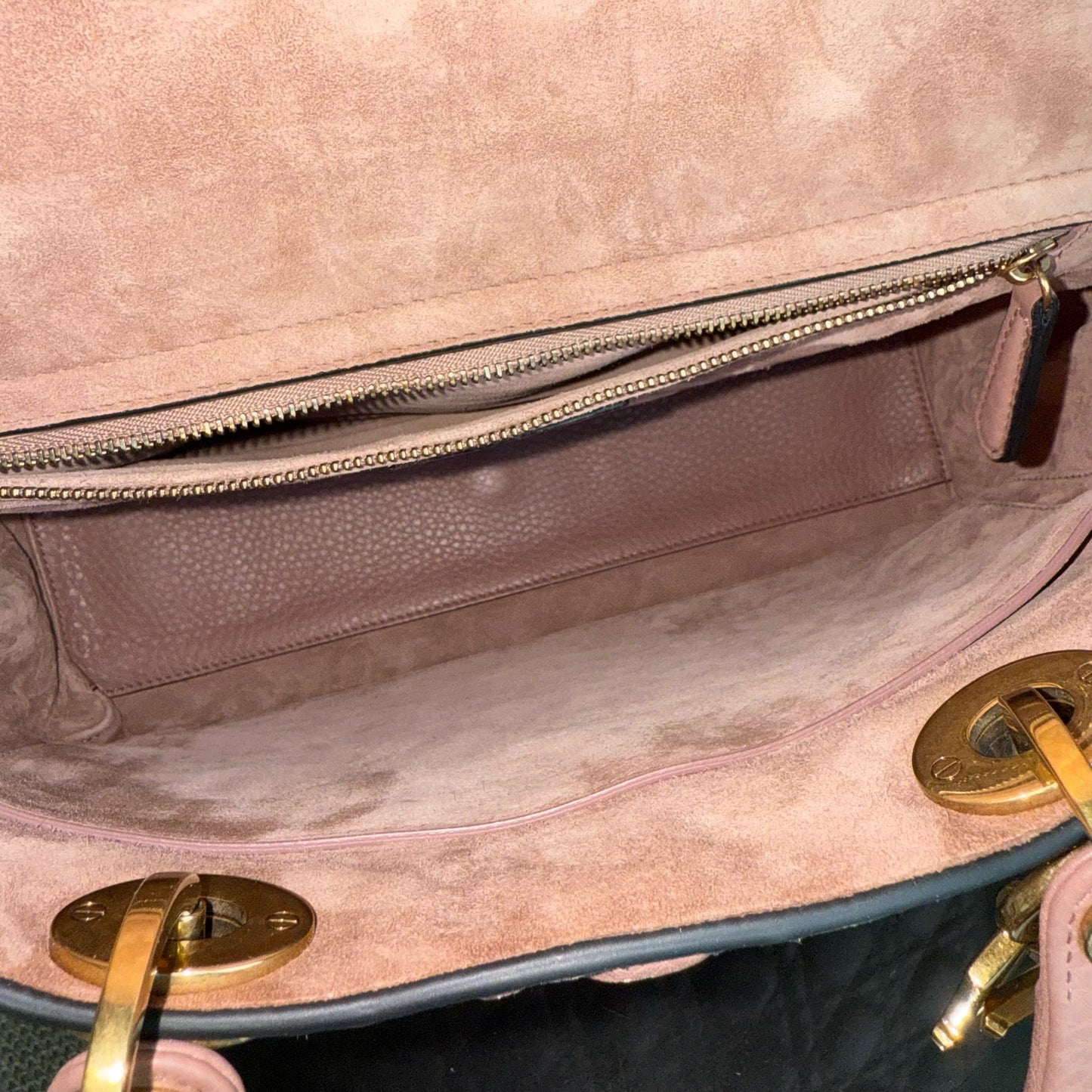 Kovancy Lady Grand modèle - Cuir de veau grainé Cannage, finitions dorées blush, sans bandoulière