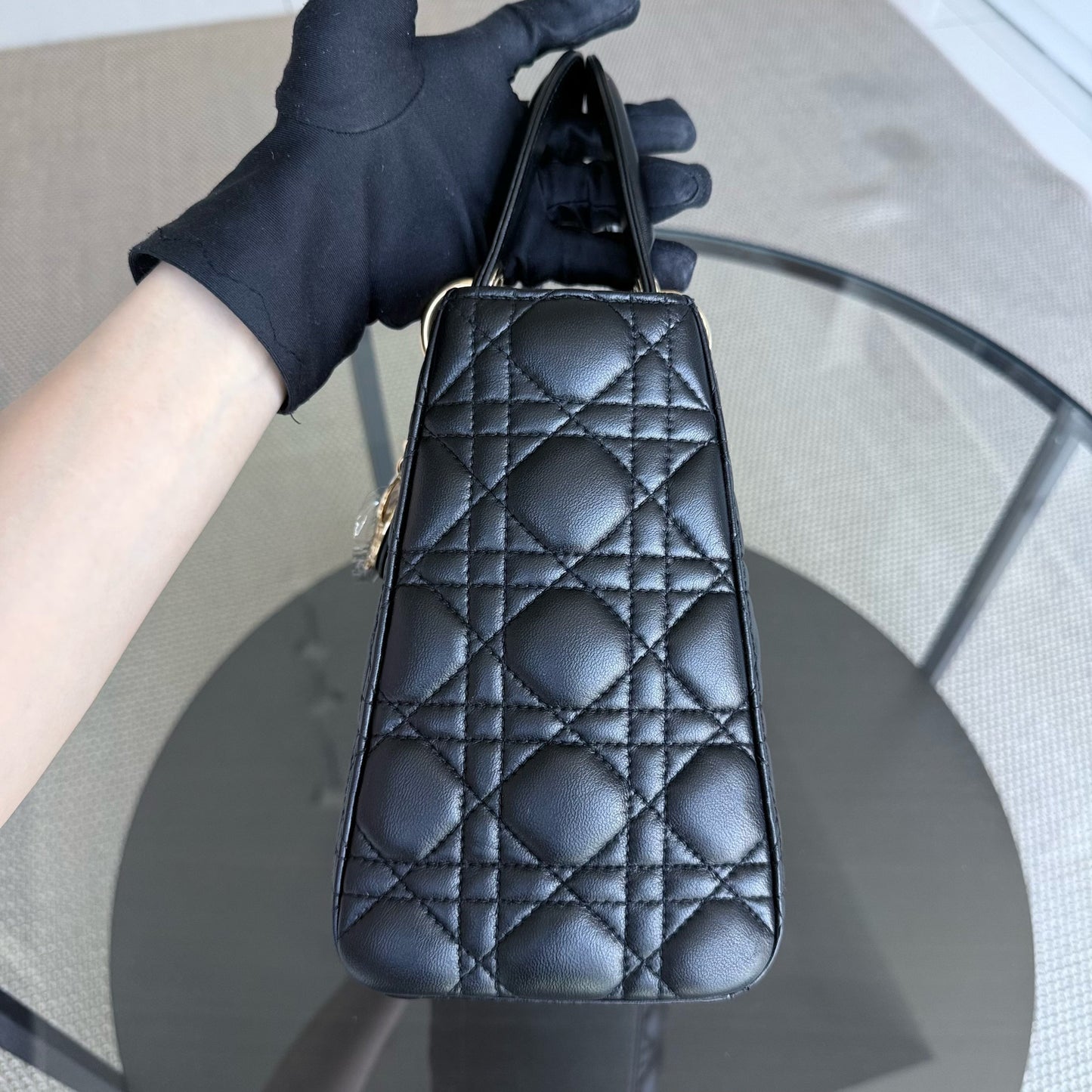 Kovancy Lady Moyen - Cuir d'agneau Cannage noir et matériel doré