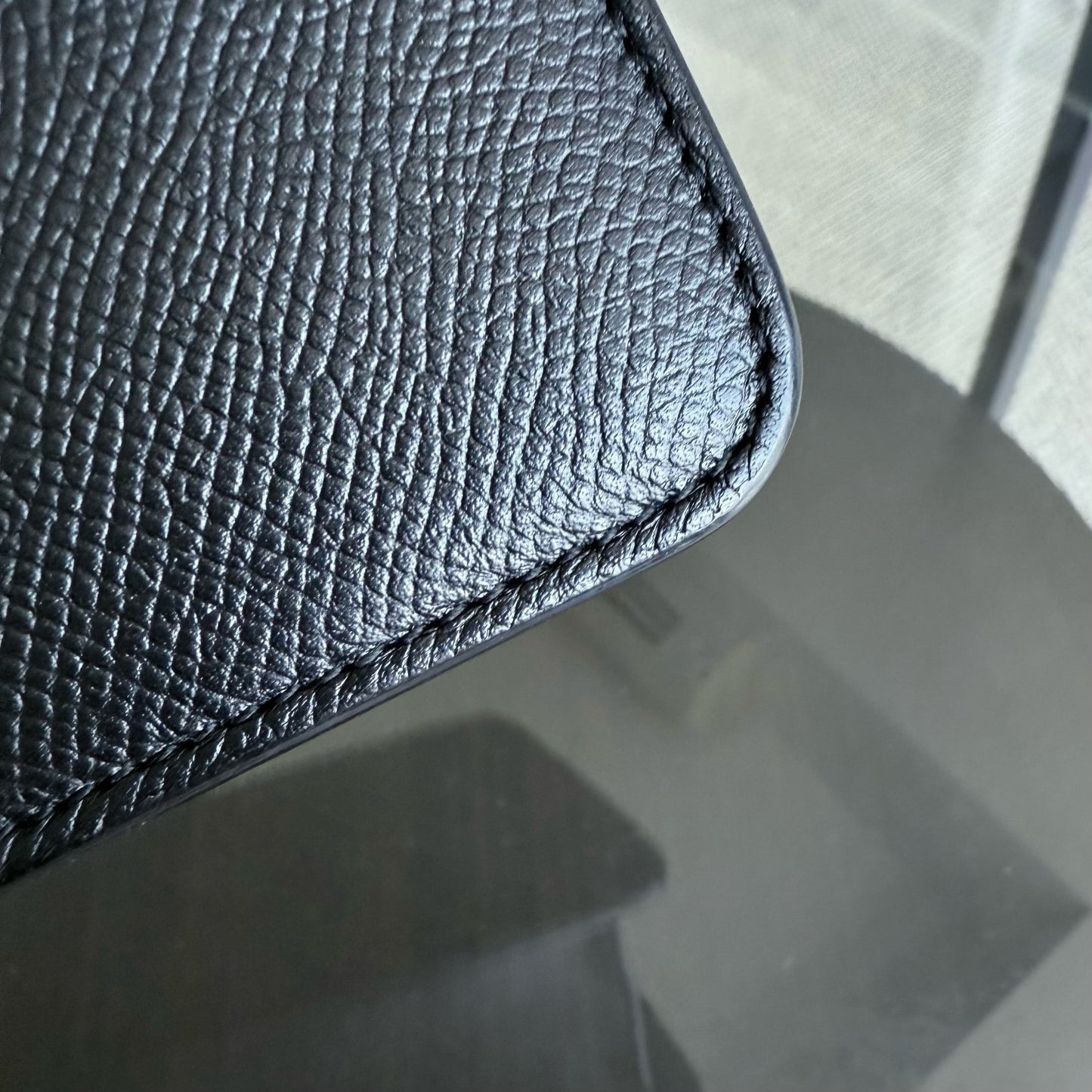 Kovancy 30 Montaigne 30 - Cuir de veau grainé tout noir