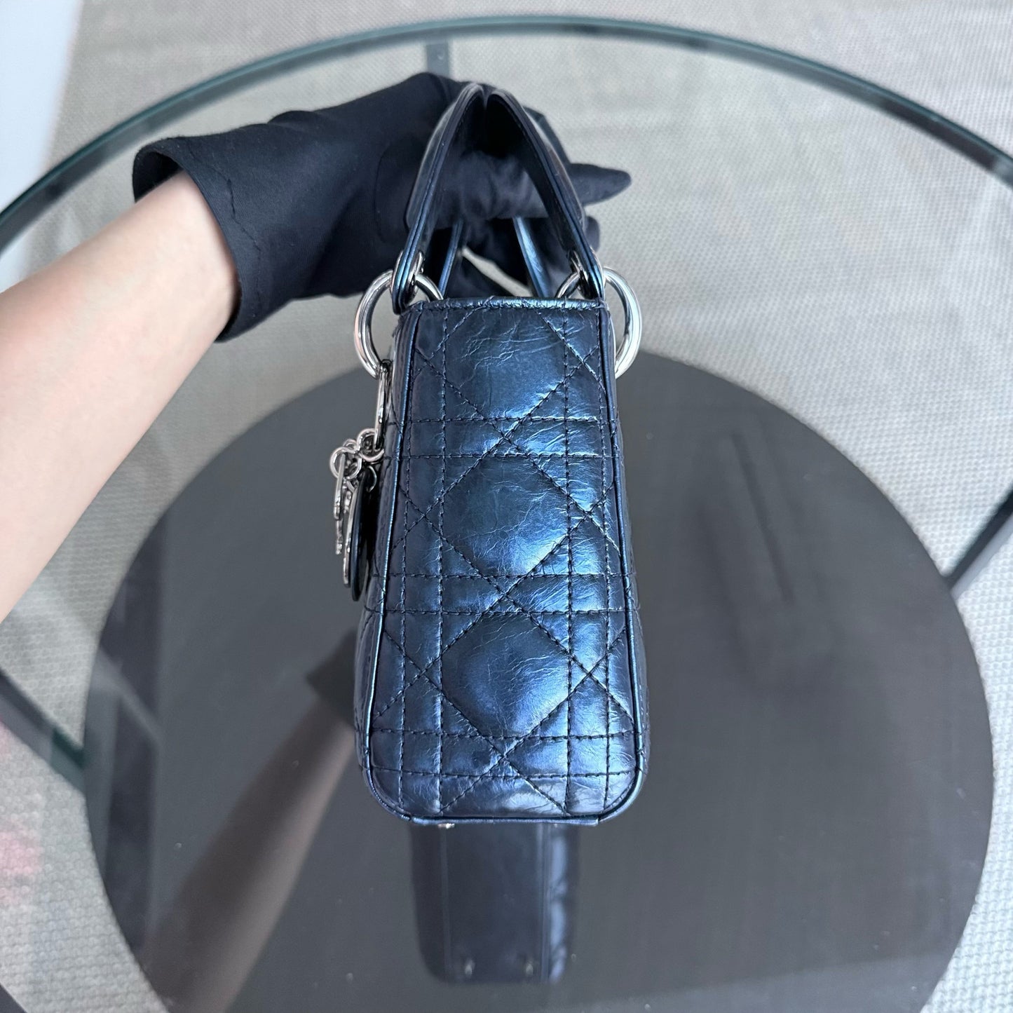 Kovancy Lady Mini - Cuir de veau glacé Cannage bleu métallisé, quincaillerie argentée
