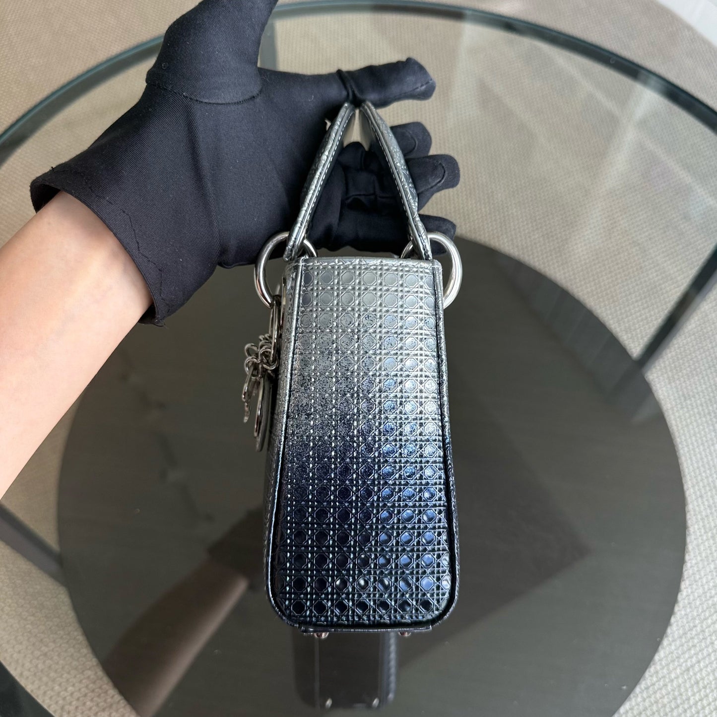 Kovancy Lady Mini - Micro Cannage Métallique Bicolore Argent Bleu Foncé Quincaillerie Argentée