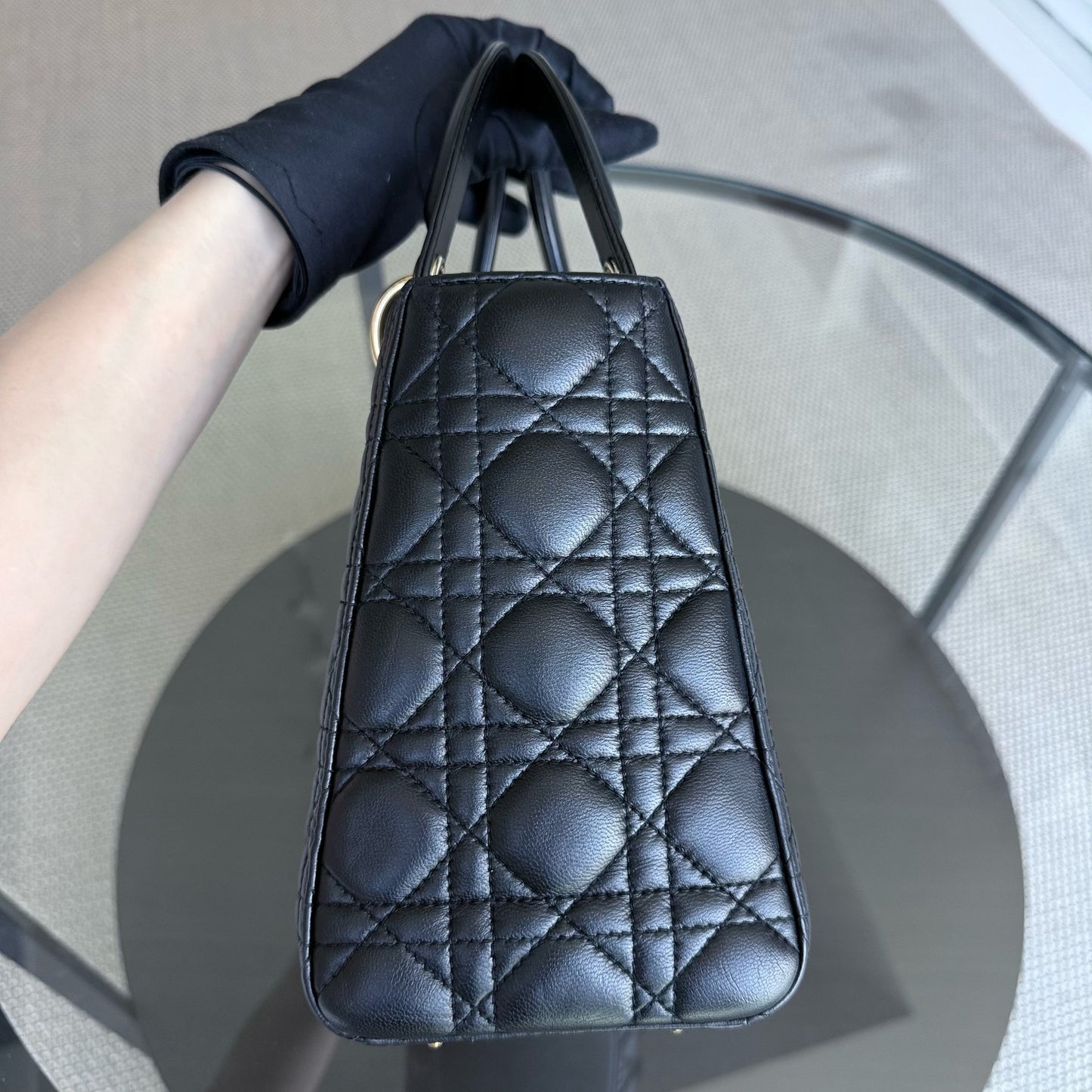 Kovancy Lady Moyen - Cuir d'agneau Cannage noir et matériel doré