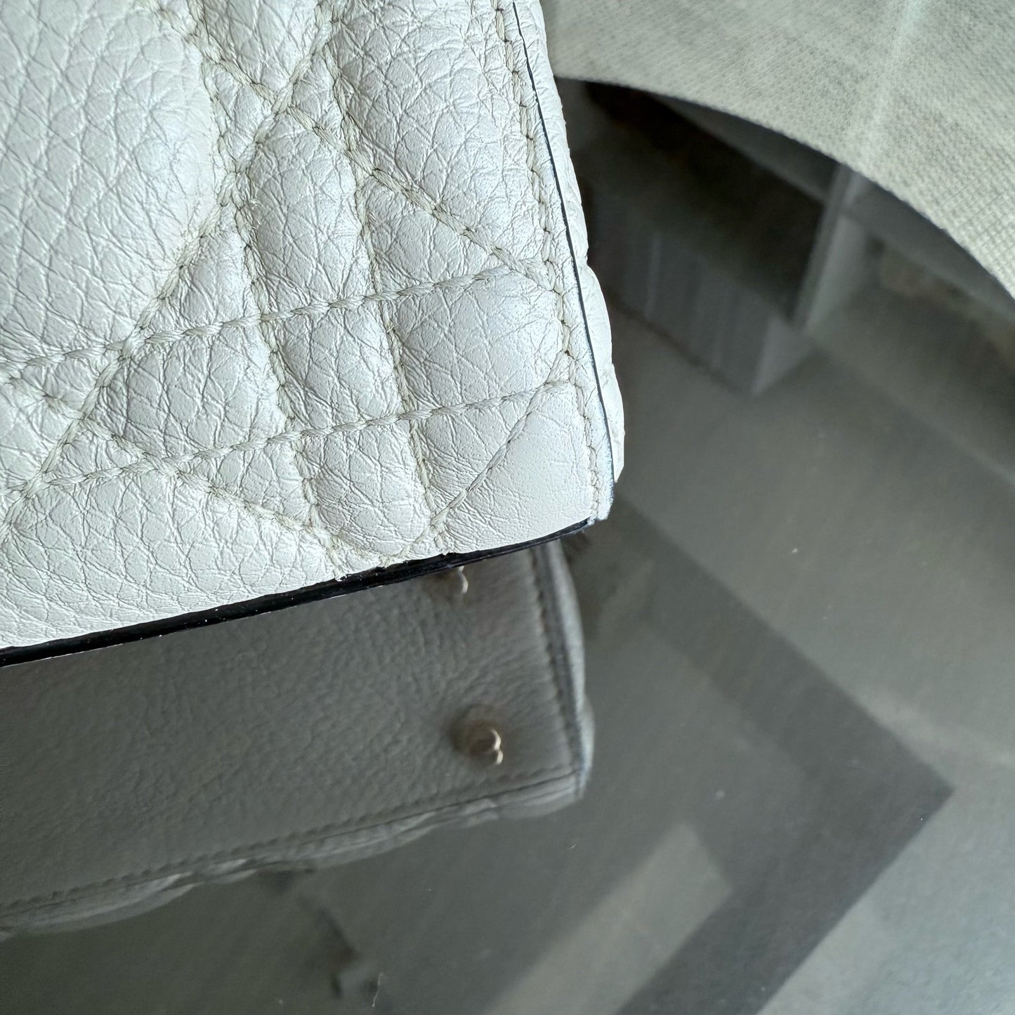 DIO Lady Mini - Cannage Grained Calfskin White gold hardware