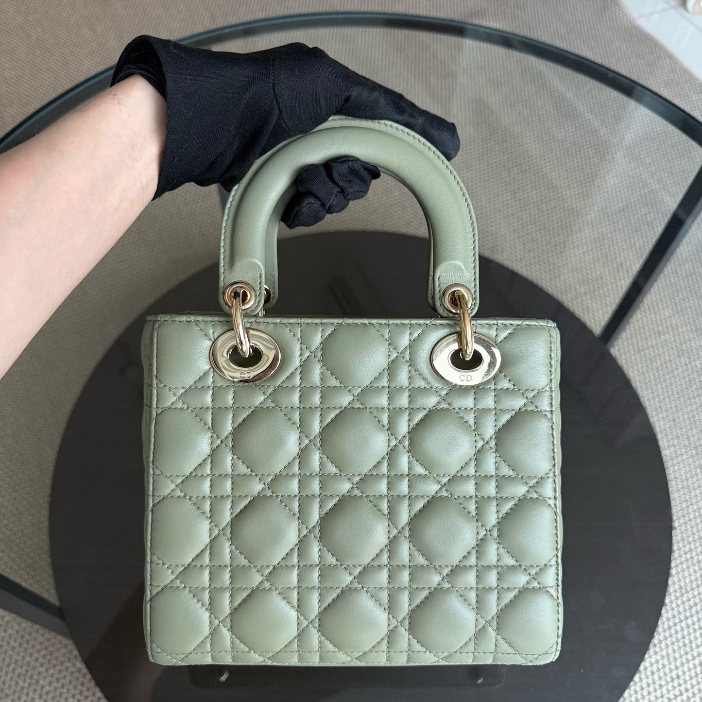 Kovancy Lady Petit - Cuir d'agneau Cannage vert menthe, quincaillerie dorée
