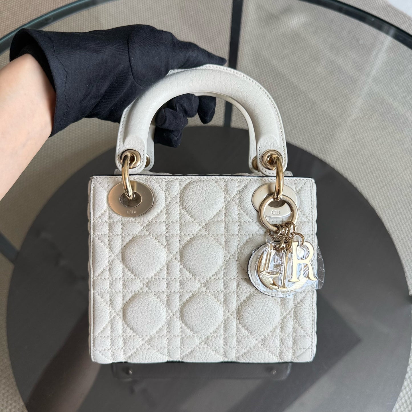 DIO Lady Mini - Cannage Grained Calfskin White gold hardware
